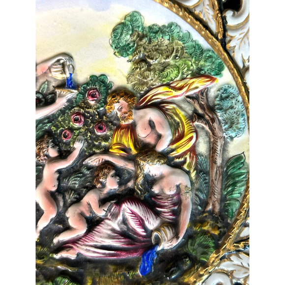 Capodimonte Hand Painted Raised Relief Gilded Signed Numbered Plate 13.5" Italy - Picture 12 of 12